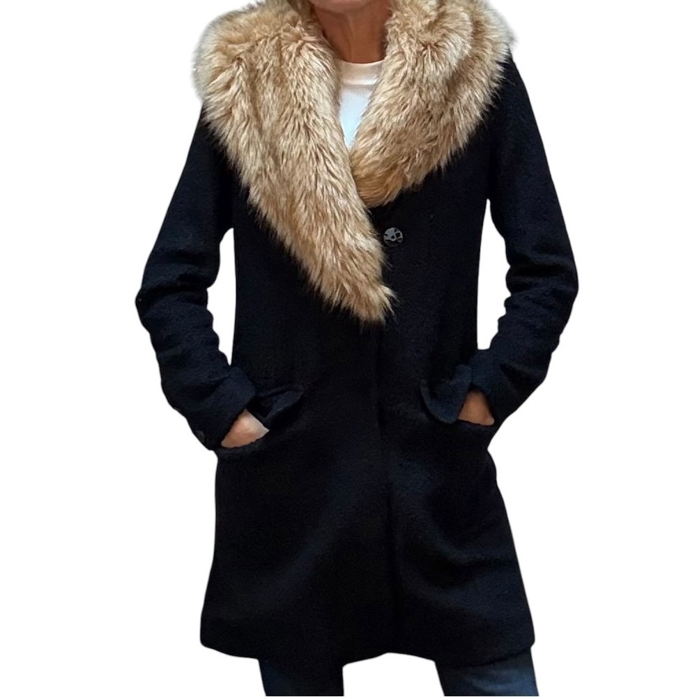 Belle Badgley Mischka Navy Blue Coat withh Faux Fur Size 2